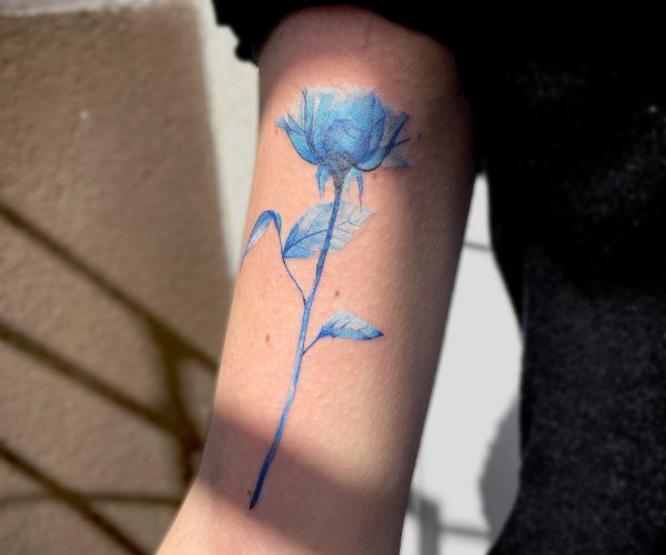 Kolor - Kwiaty - tatuaż - Lots of Ink Koszalin